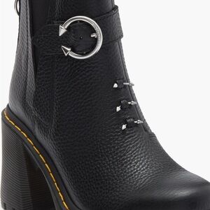 DR. MARTENS BLOCK CHELSEA BOOT SIZE 11